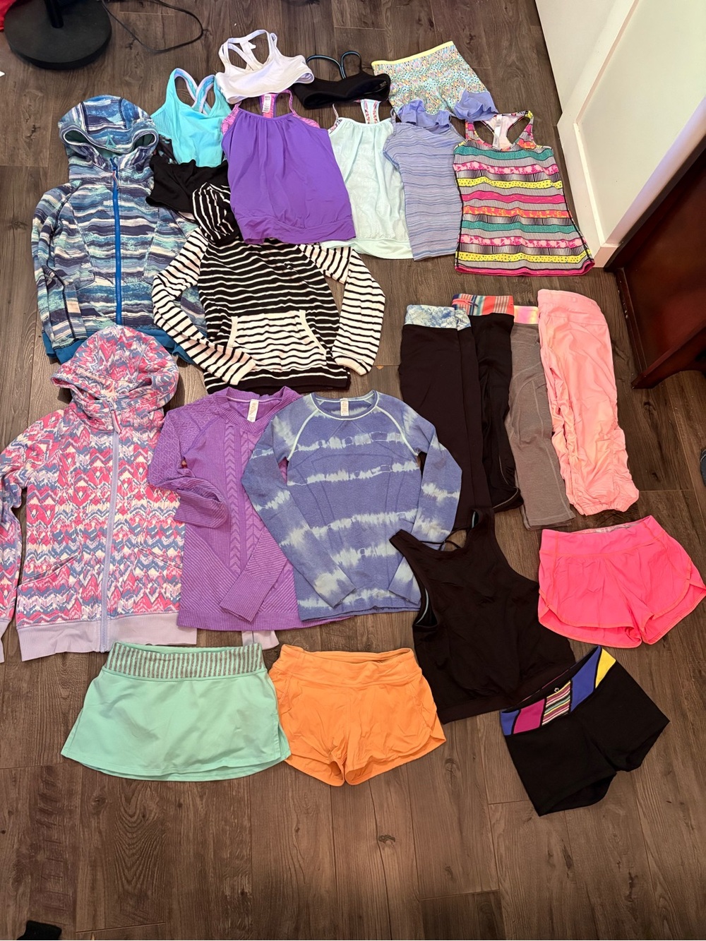 Ivivva girls Lululemon clothing bundle size 12 / 22 pieces